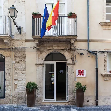 Mastrarua Hotel Syracuse