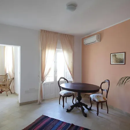 Mastrarua 3* Syracuse